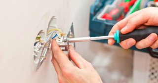 Электромонтажные работы Людиново цена 463 руб Электрика под ключ